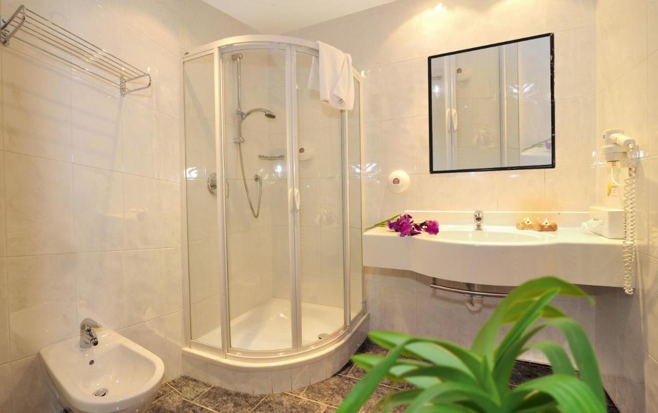 Hotel Floetscherhof Natz-Schabs Екстер'єр фото